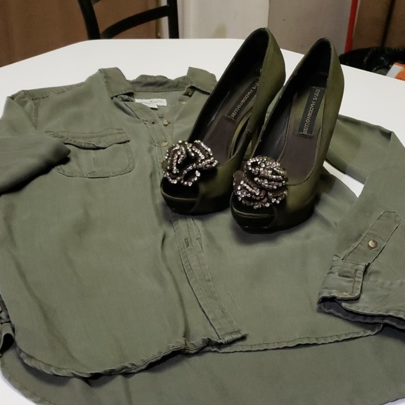 Steve Madden Luxe - Picture 5 of 5